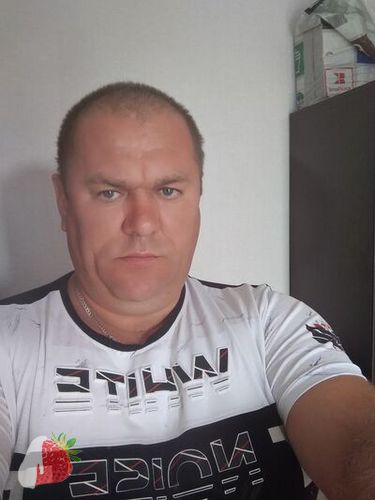 Дмитрий 48 лет - из города Зерноград